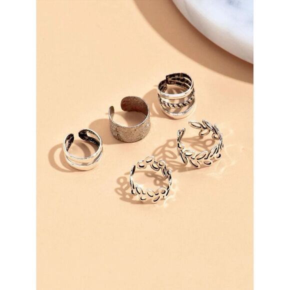 Ear Cuff Set Metal Fake Ear Cartilage Earrings Ear Cartilage Clip Silver or Gold - Picture 5 of 9